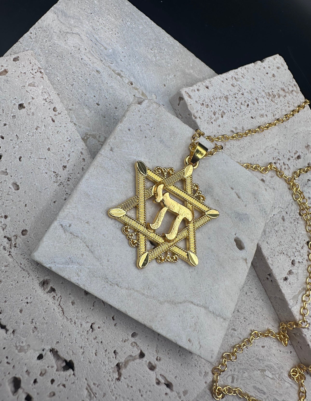 Hai Chai Star of David Magen David Necklace Gold