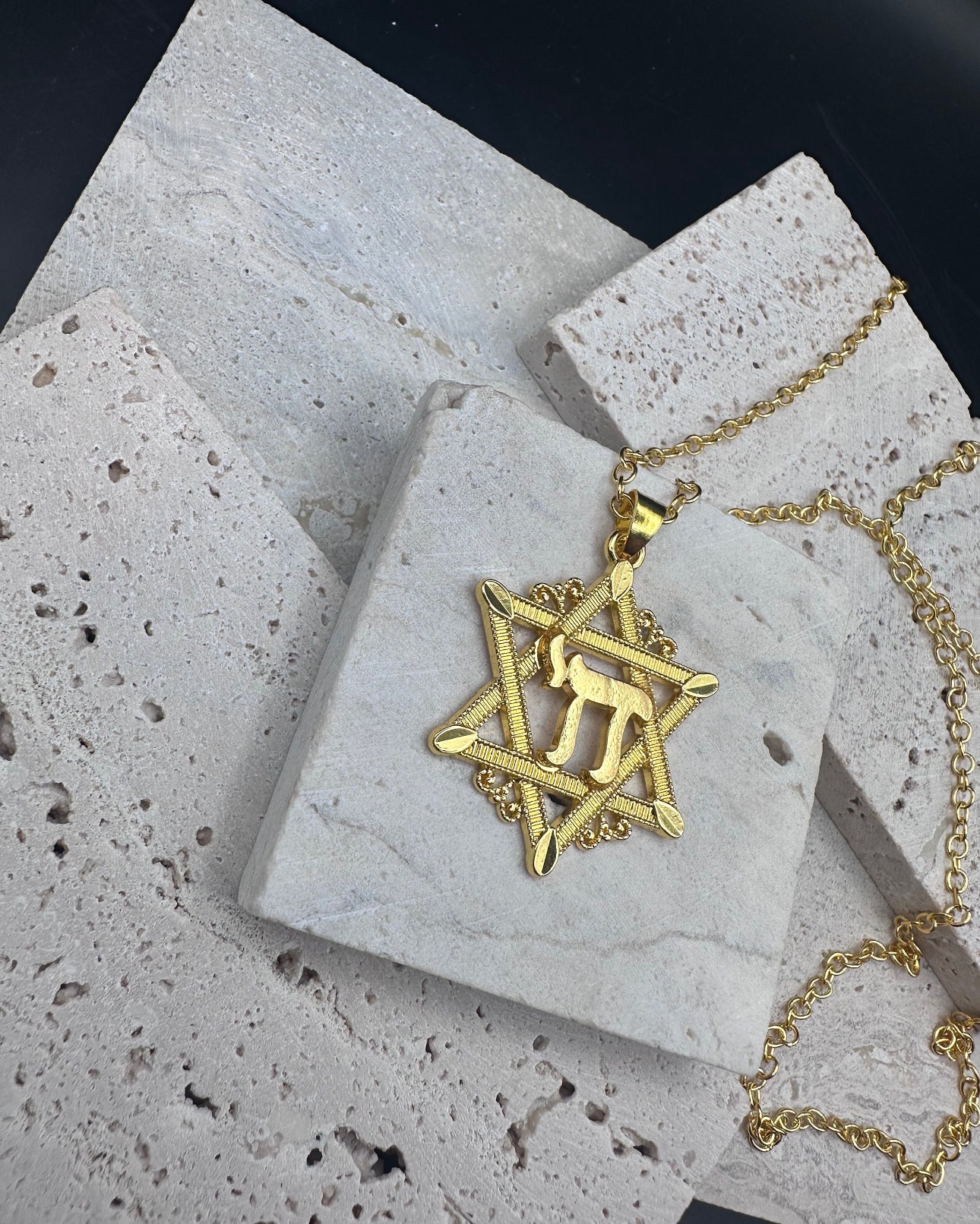 Hai Chai Star of David Magen David Necklace Gold