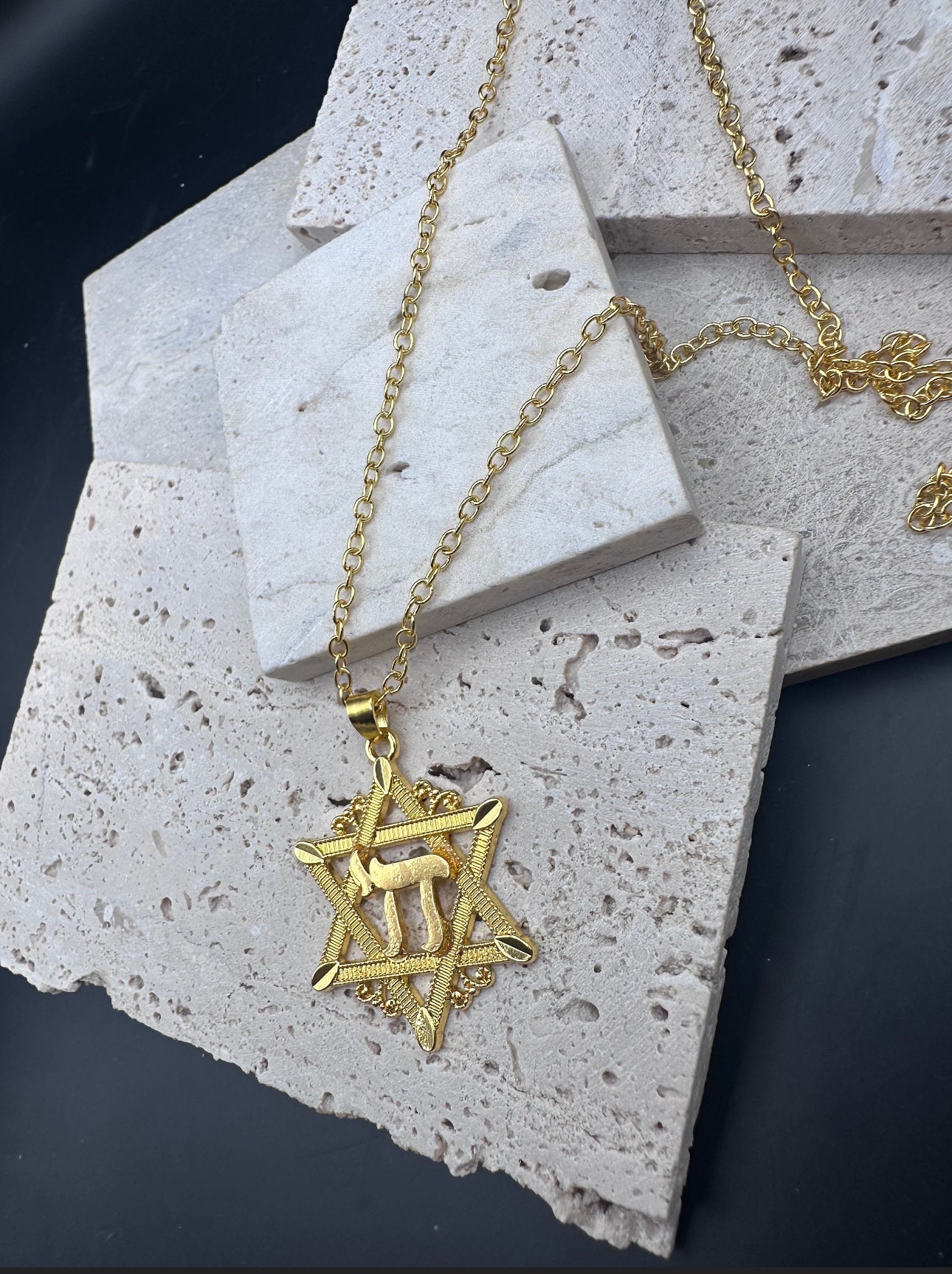 Hai Chai Star of David Magen David Necklace Gold