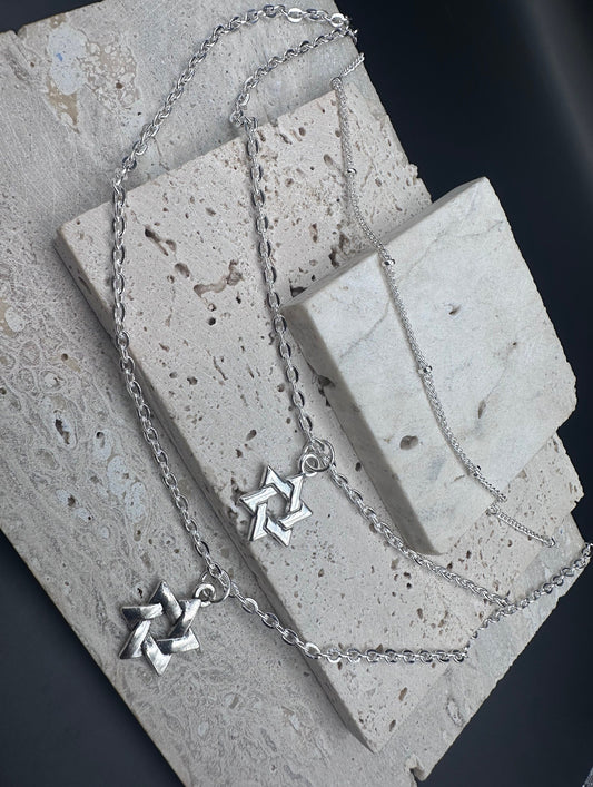 Triple Layer Silver Magen David Star of David Pendants Necklace