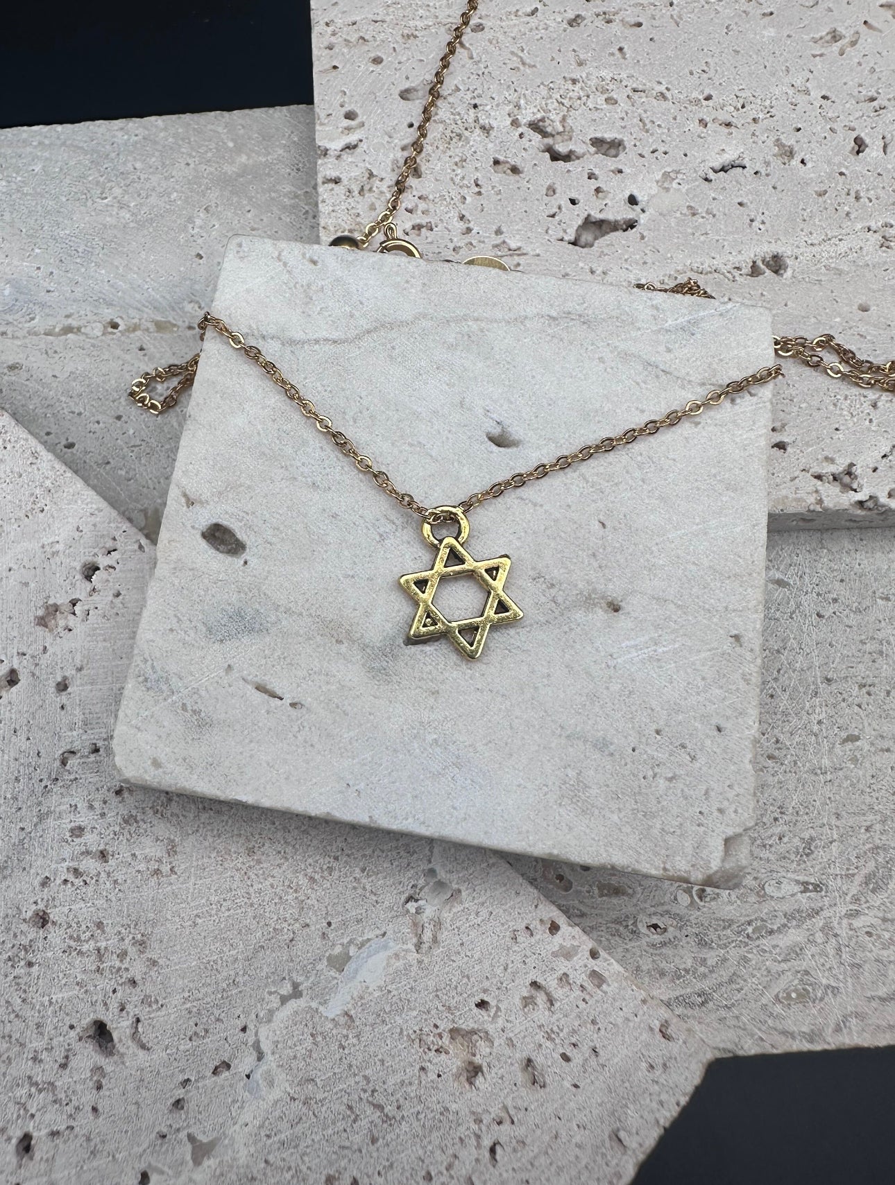 Gold Magen David Star of David Charm Necklace / Choker , length adjustable chain